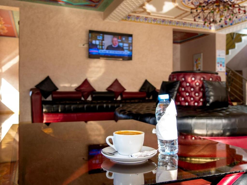 Hotel L'Aéroport Nador